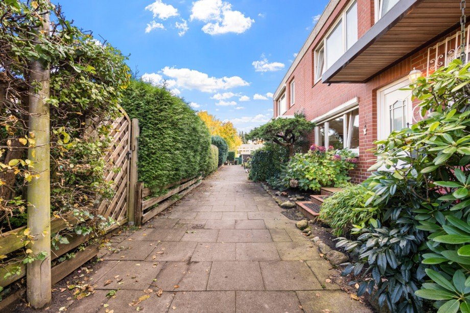 Zuwegung Reihenmittelhaus Norderstedt