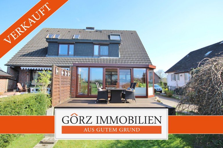 VERKAUFT Borstel-Hohenraden Doppelhaush�lfte *VERKAUFT* Wundersch�ne Feldrandlage und Traum-Wintergarten + Keller!