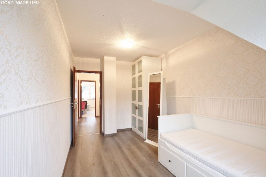 Zimmer OG Doppelhaush�lfte Kummerfeld