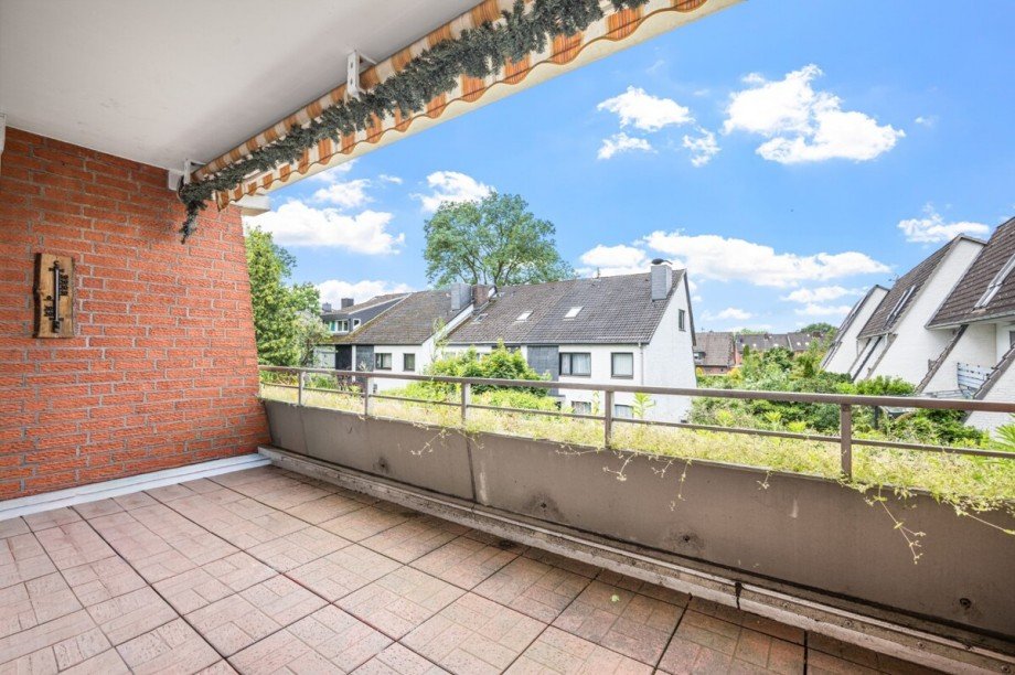 gro�e Loggia Etagenwohnung Quickborn