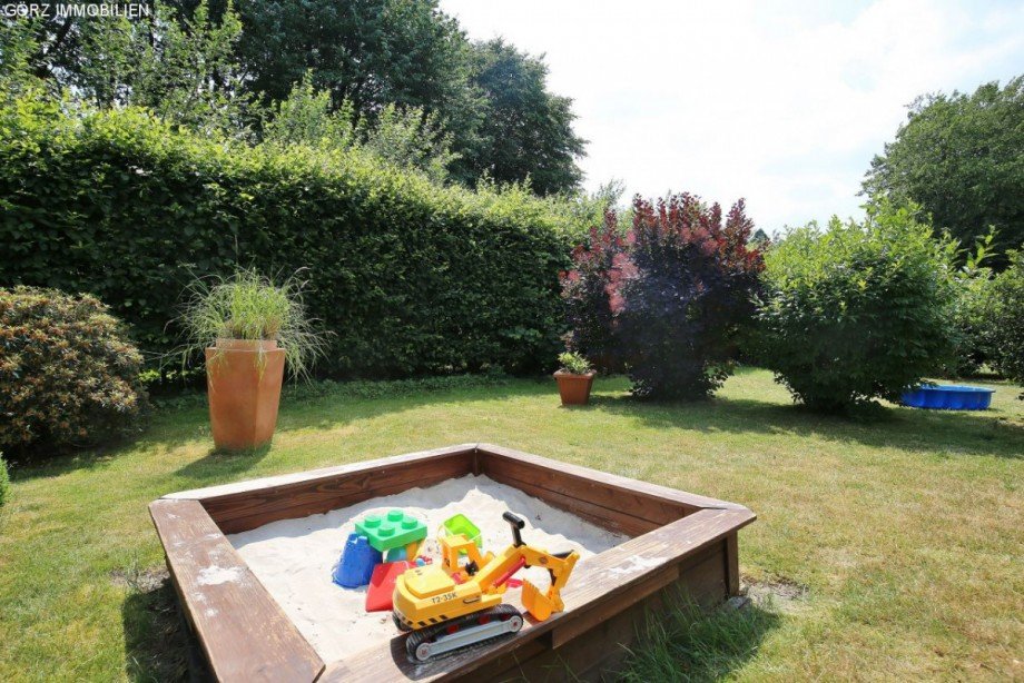 Platz zum Spielen Reihenmittelhaus Norderstedt