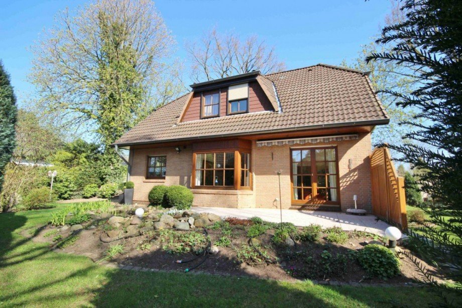 Blick Richtung Terrasse Einfamilienhaus Norderstedt