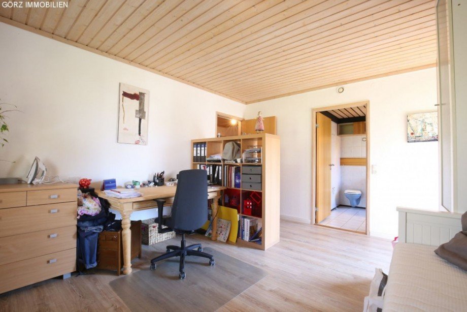 Arbeits-/G�stezimmer mit Bad en suite Einfamilienhaus Norderstedt
