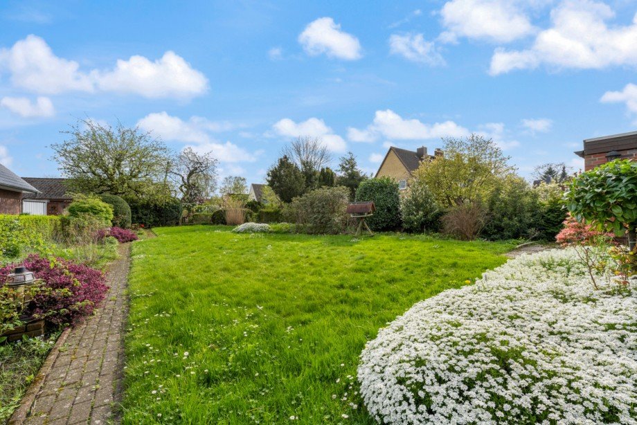 herrliches Grundst�ck Einfamilienhaus Norderstedt