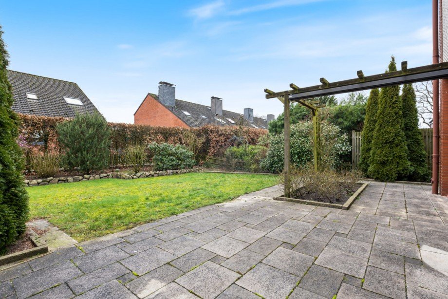 Blick in den Garten Reiheneckhaus Tangstedt