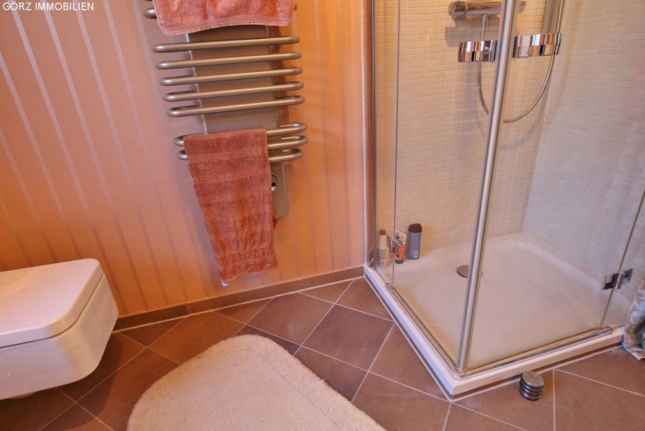 sch�n und modern: Dusche Bungalow Appen