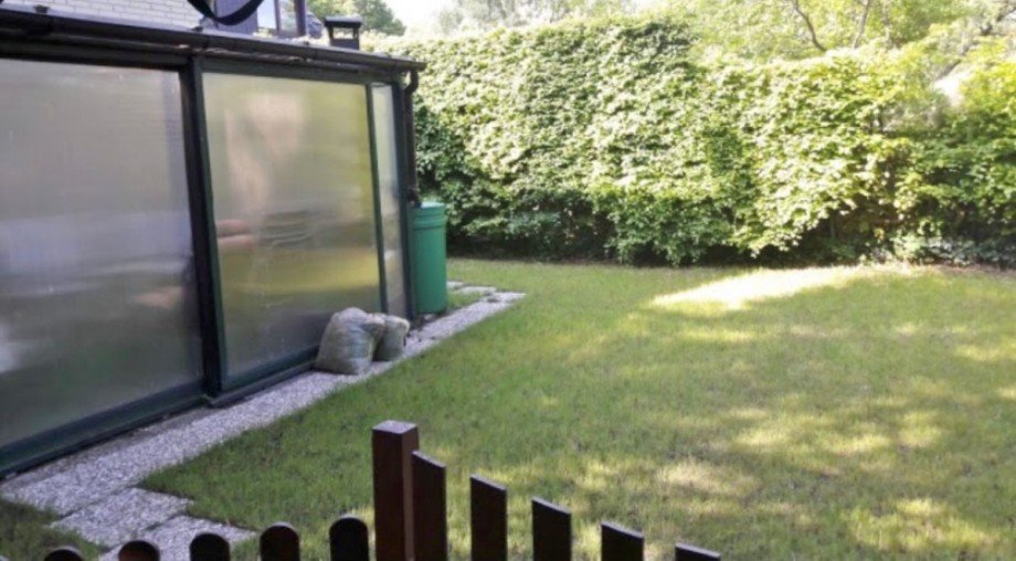 Sommerfoto Garten Doppelhaush�lfte Quickborn