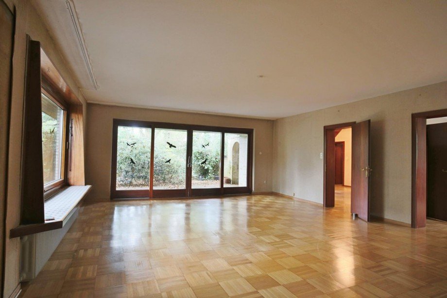 gro�z�giges Wohnzimmer Einfamilienhaus Quickborn