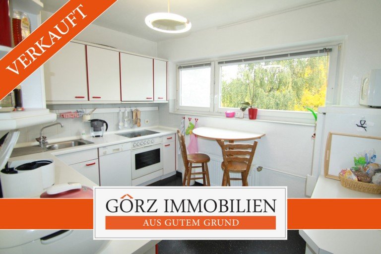 VERKAUFT Hamburg Dachgeschosswohnung *VERKAUFT* Helle 3 Zimmer Dachgeschosswohnung mit Blick ins Gr�ne