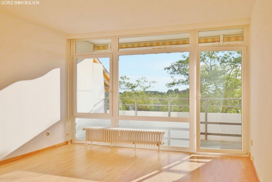 sonniges Wohnzimmer Etagenwohnung Quickborn