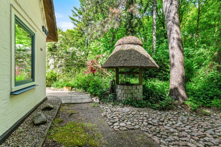 Garten/Brunnen Einfamilienhaus Norderstedt