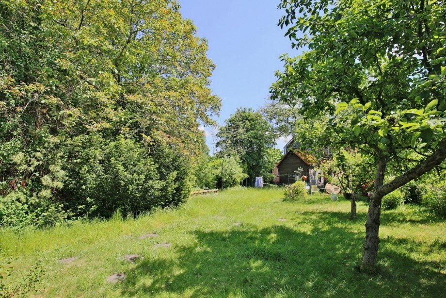 r�ckseitiger Garten Maisonettewohnung Norderstedt