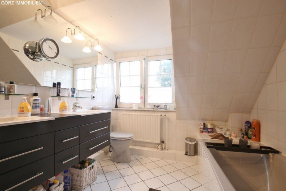 Vollbad Doppelhaush�lfte Kummerfeld