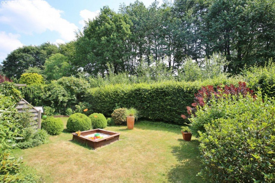 Blick ins Gr�ne Reihenmittelhaus Norderstedt