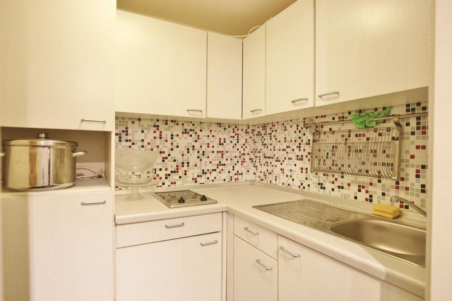 kleine K�che - Souterrain Maisonettewohnung Hamburg