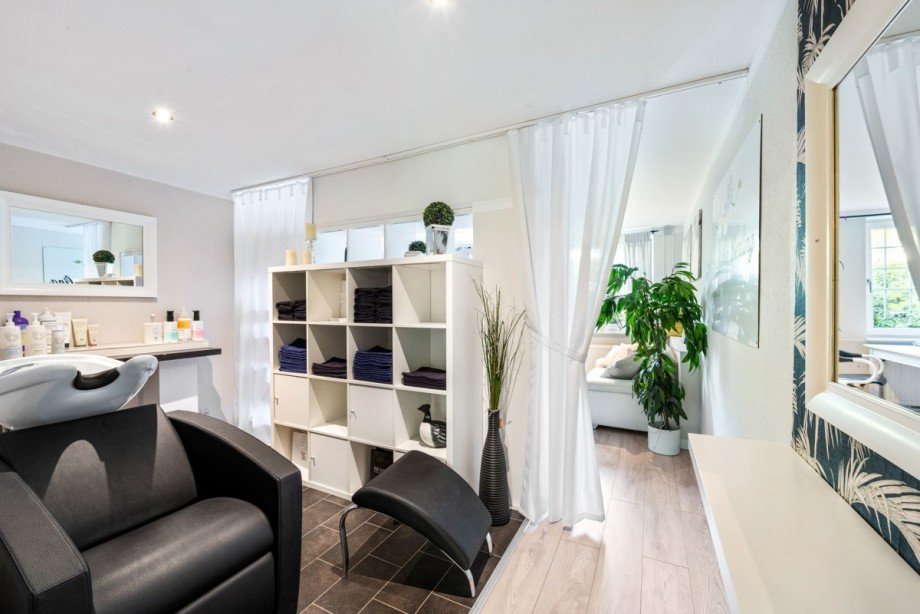  Wohn- / Gesch�ftshaus Quickborn