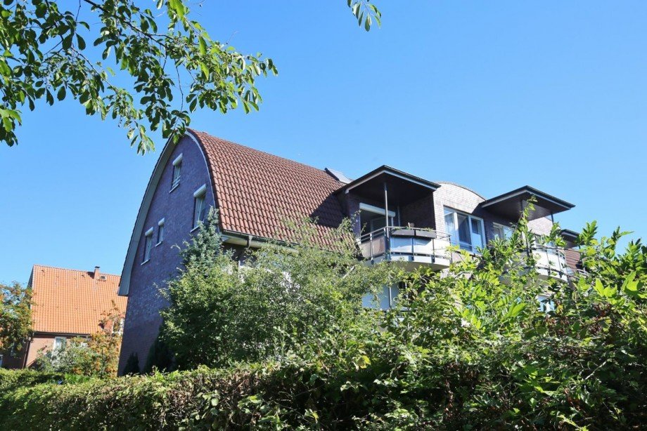 Tonnendach! Maisonettewohnung Norderstedt