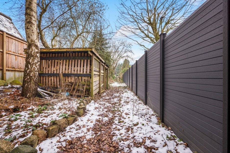 Zuwegung Blick zur Stra�e Einfamilienhaus Sieversh�tten