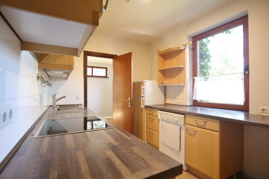 K�che-Blick ins Esszimmer Einfamilienhaus Quickborn