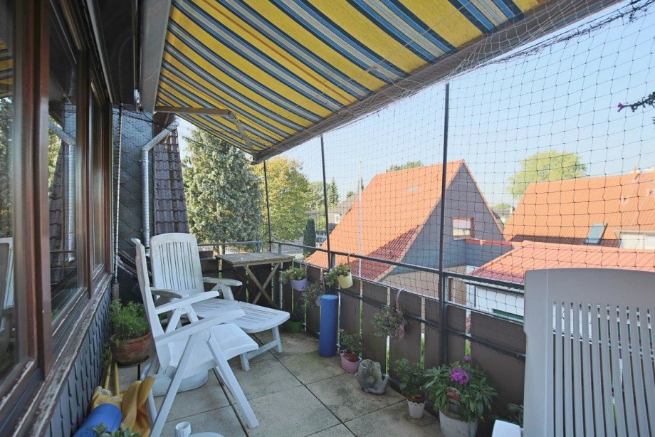 S�d-West-Balkon Dachgeschosswohnung Norderstedt