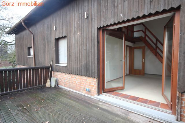 Balkon (T�r l�sst sich beidseitig �ffnen) Dachgeschosswohnung Quickborn