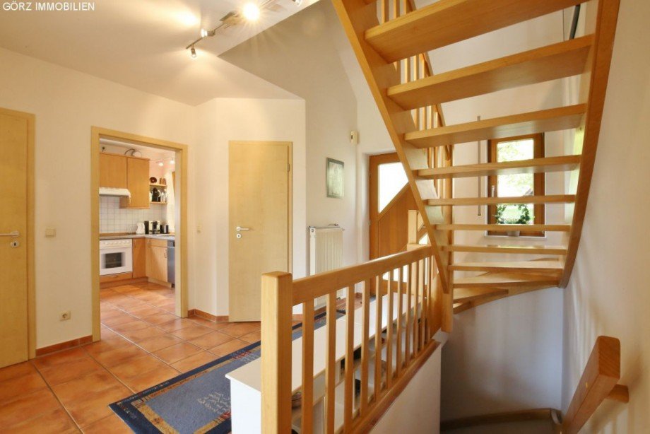 Flur mit Blick Richtung K�che Einfamilienhaus Norderstedt