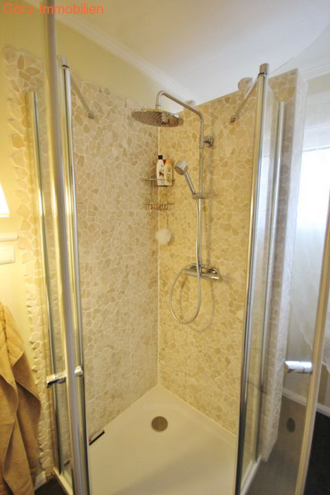 Mosaik-Regendusche im EG Einfamilienhaus Ellerau
