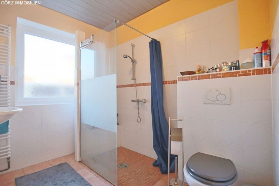 Badezimmer im Erdgeschoss Einfamilienhaus Brande-H�rnerkirchen