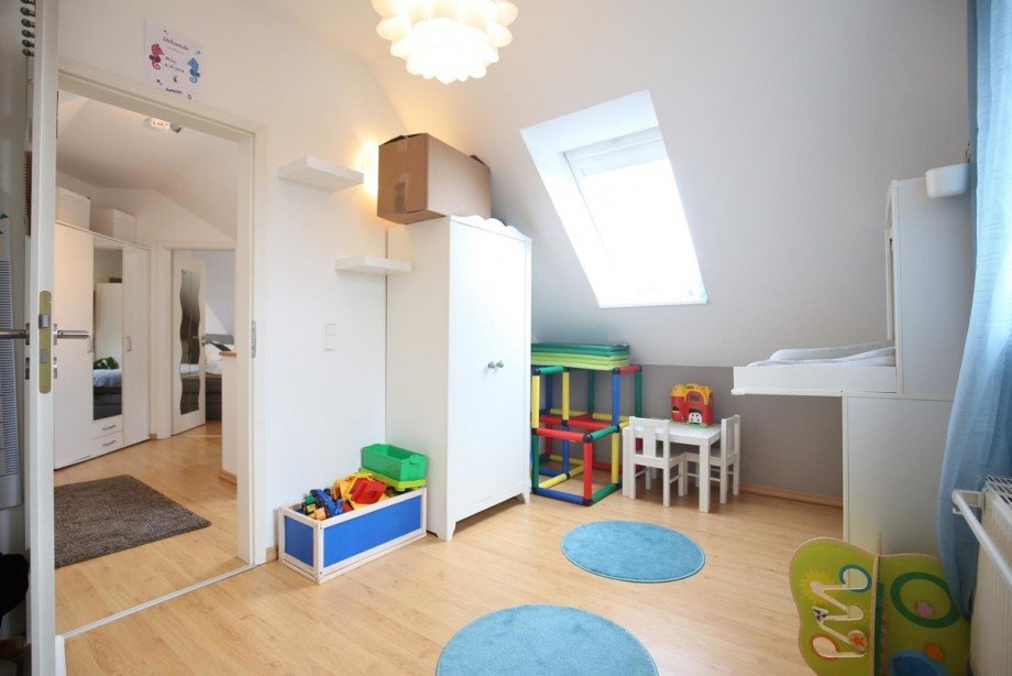 Kinderzimmer DG Maisonettewohnung Norderstedt