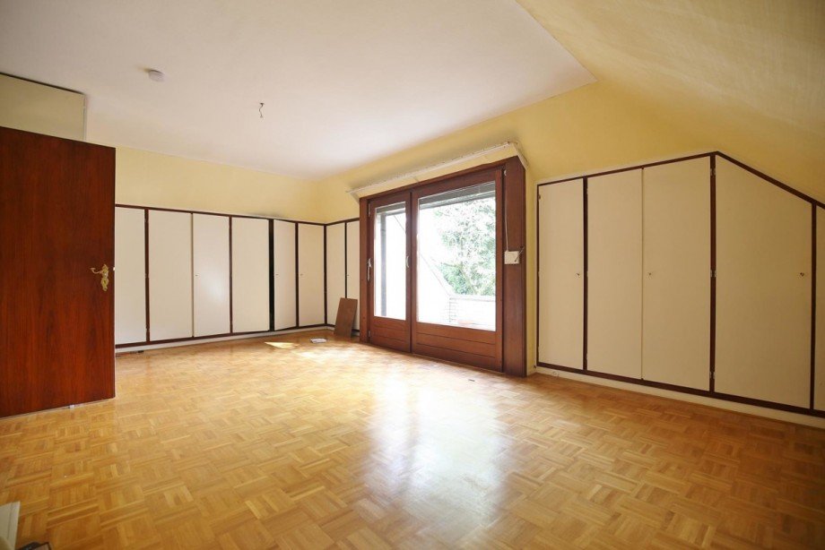 gro�es Schlafzimmer Einfamilienhaus Quickborn