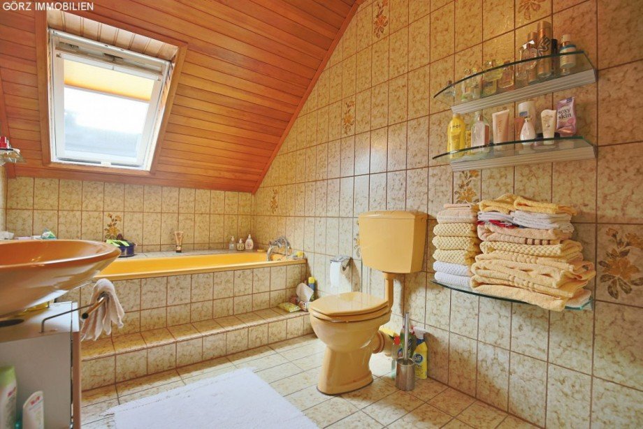 Badezimmer im OG Zweifamilienhaus Norderstedt