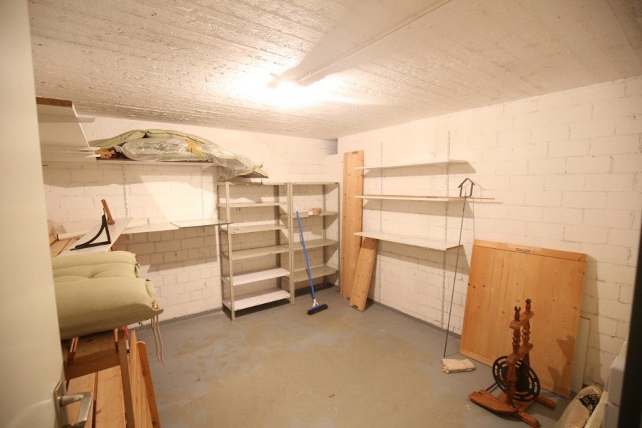 gro�er Kellerraum Etagenwohnung Quickborn