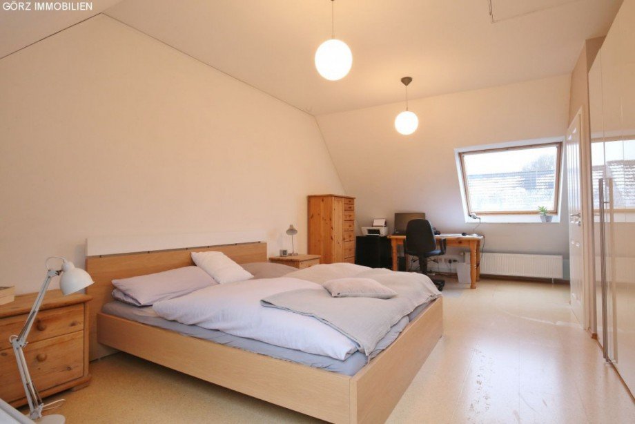 Schlafzimmer im Obergeschoss Reihenhaus Norderstedt