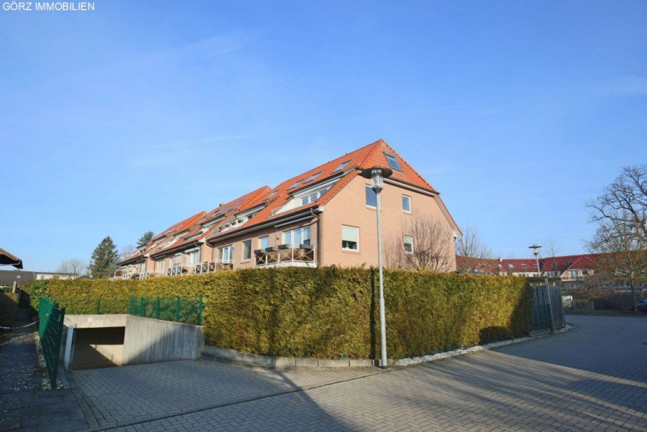 Tiefgarageneinfahrt Maisonettewohnung Norderstedt