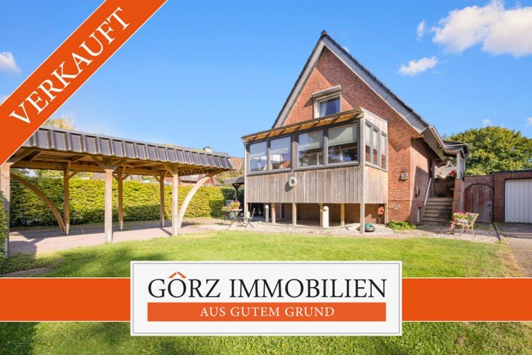 Norderstedt Zweifamilienhaus *VERKAUFT* Vielseitiges Siedlungshaus mit Anbau in begehrter Lage in Norderstedt Alt-Garstedt