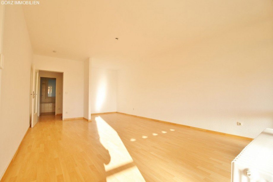 gro�z�giges Zimmer Etagenwohnung Quickborn