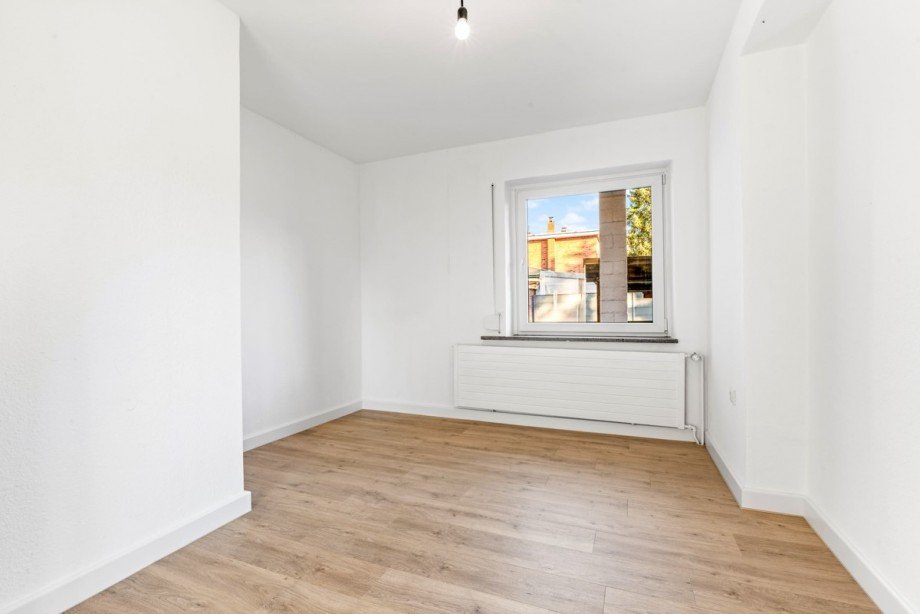 Zimmer 1 Erdgeschosswohnung Norderstedt / Glash�tte