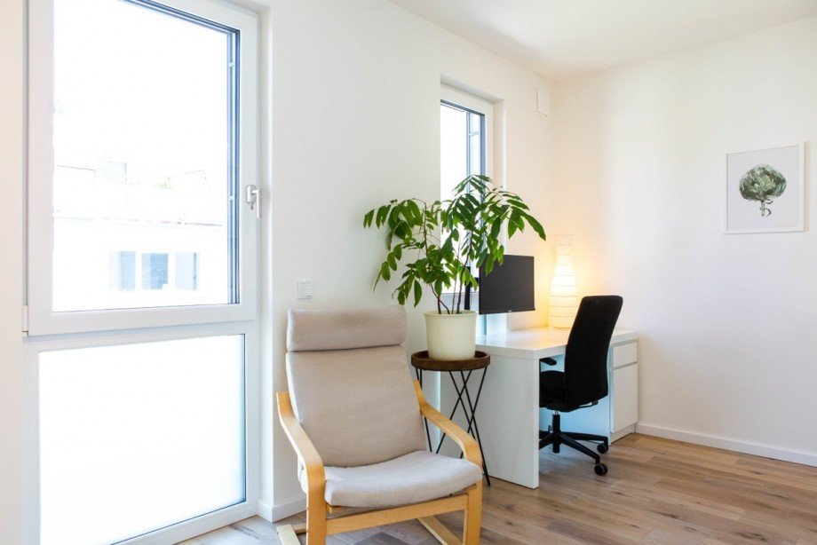 Schlafzimmer_Nr3_B�roseite2 Reihenhaus Hamburg