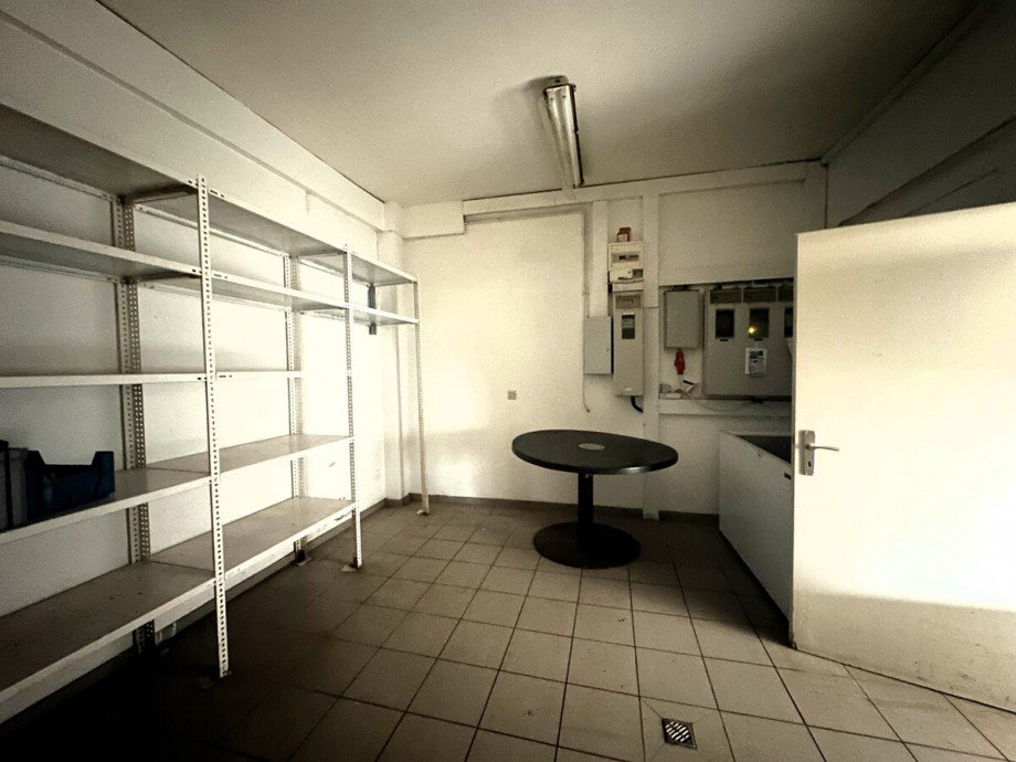 mit gro�em Lagerraum Gastronomie Elmenhorst