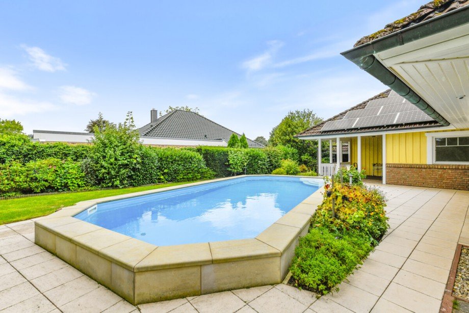 Beheizbarer Pool Einfamilienhaus Hartenholm