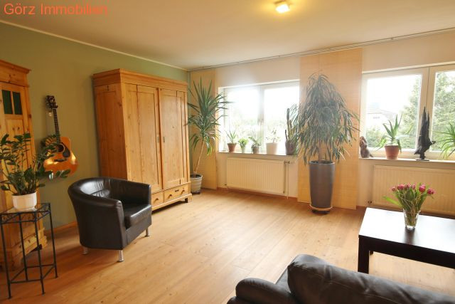 OG - Wohnzimmer (auch 2 Kinderzimmer m�glich) Reihenhaus Quickborn-Heide