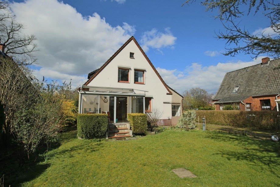 Gartenansicht Einfamilienhaus Quickborn