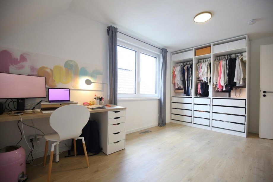 Zimmer OG Doppelhaush�lfte Elmshorn