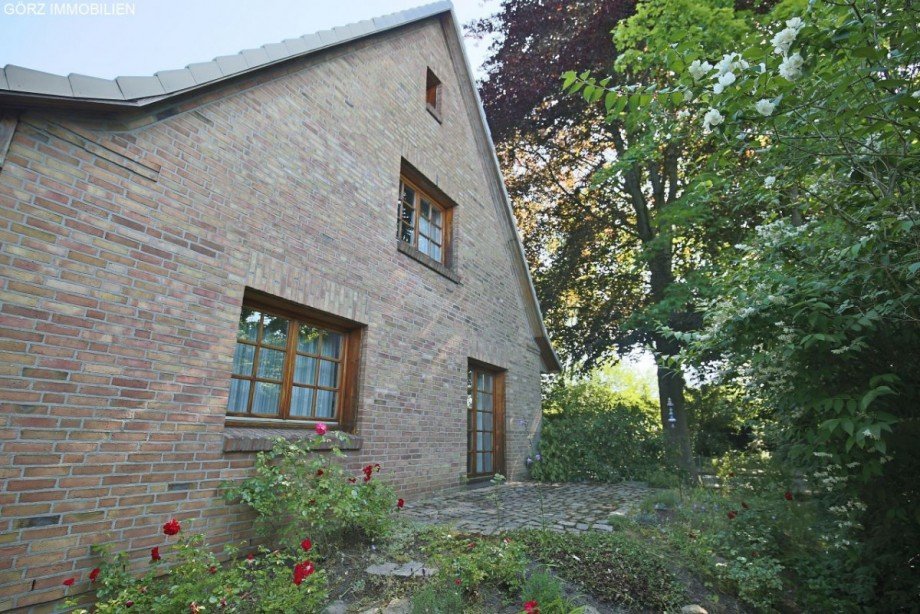 Naturstein Terrasse Einfamilienhaus Henstedt-Ulzburg