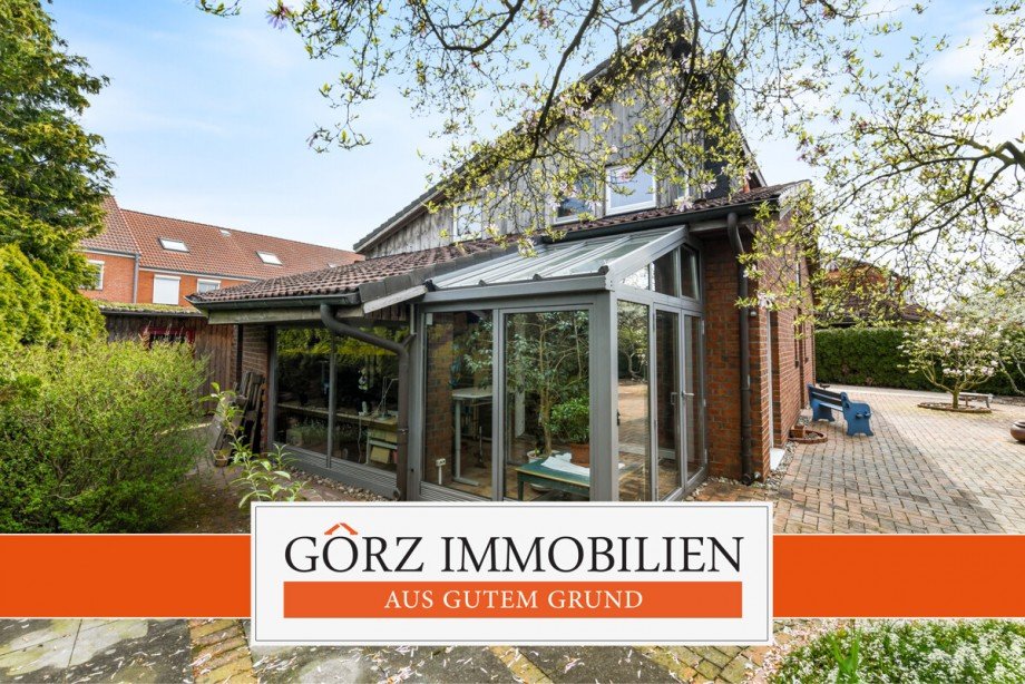 Wintergarten von Au�en Einfamilienhaus Norderstedt