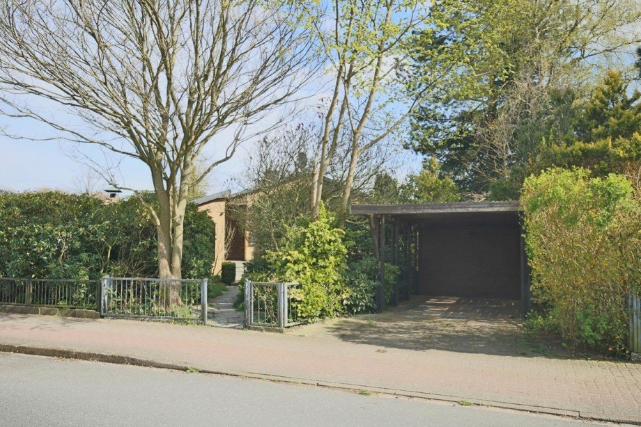 Stra�enansicht Einfamilienhaus Quickborn