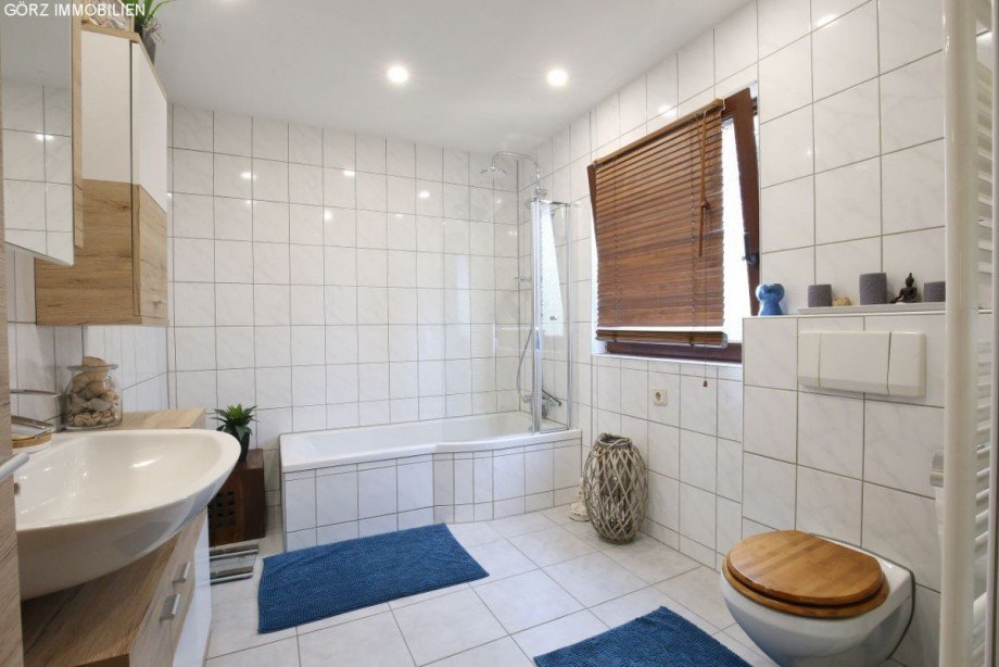 ... mit Badewanne Einfamilienhaus Lentf�hrden
