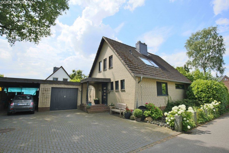 Hausansicht Vorne Einfamilienhaus Pinneberg