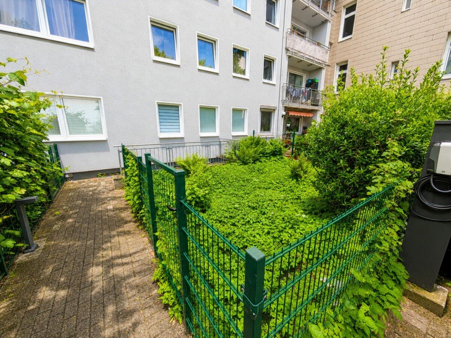 Ihr Garten mit Pforte Erdgeschosswohnung Hamburg