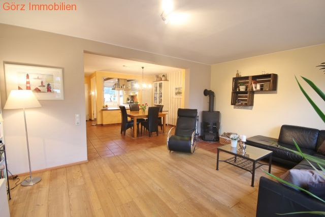 EG - Wohnzimmer / Essbereich Reihenhaus Quickborn-Heide